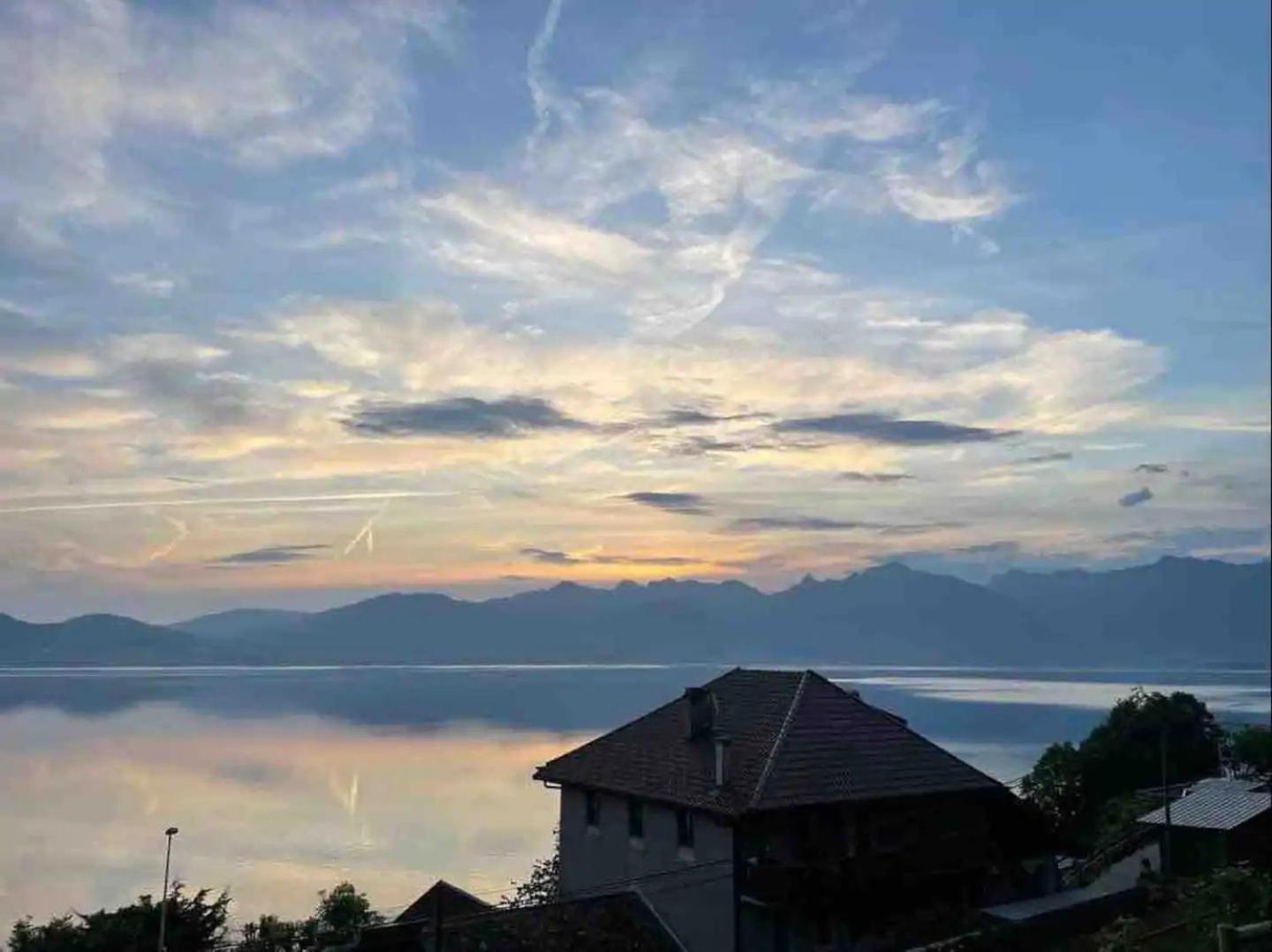Chez Malou & Hugo Vue Lac Proche Suisse & Stations ! Saint-Gingolph Esterno foto