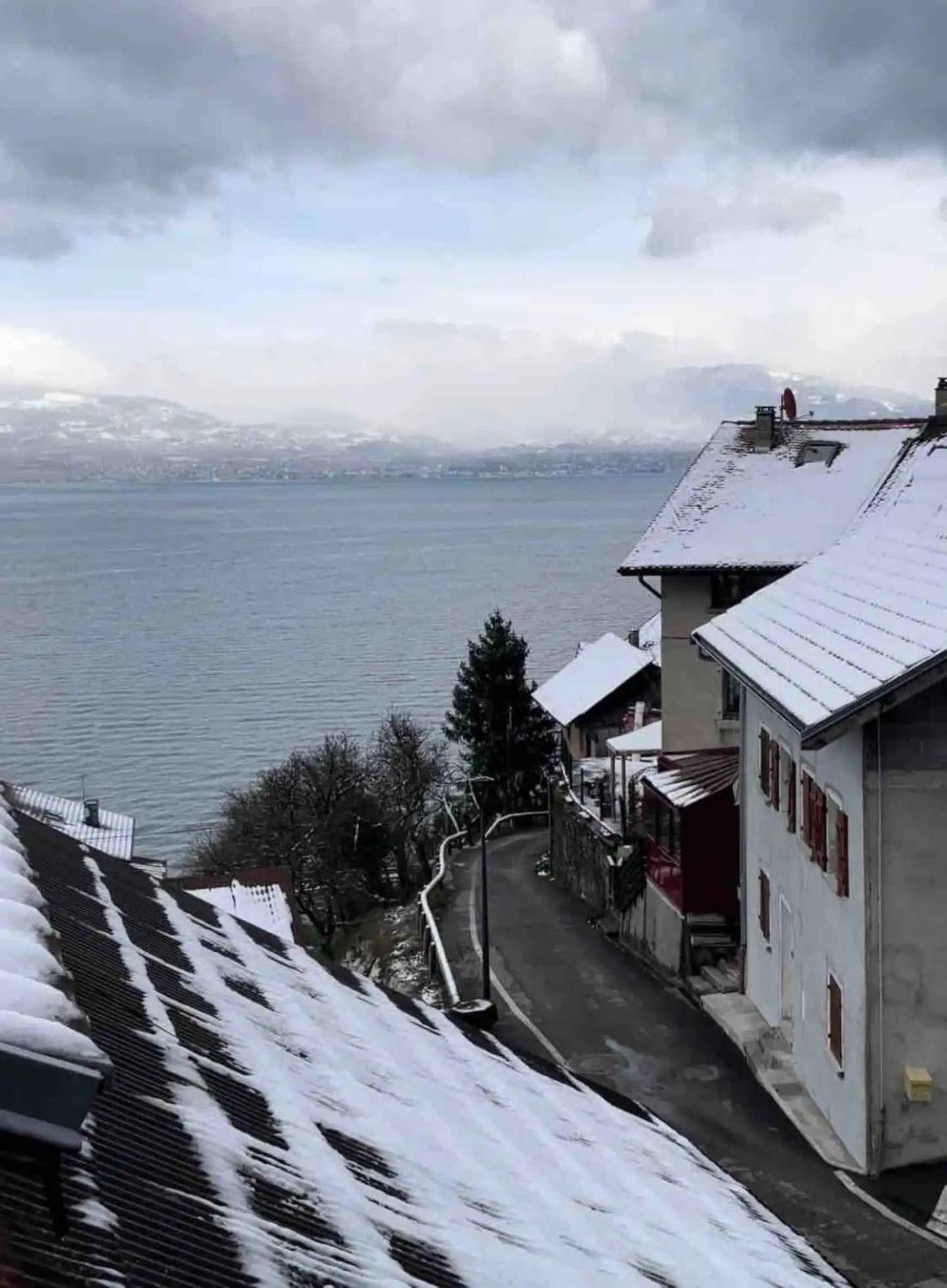 Chez Malou & Hugo Vue Lac Proche Suisse & Stations ! Saint-Gingolph Esterno foto