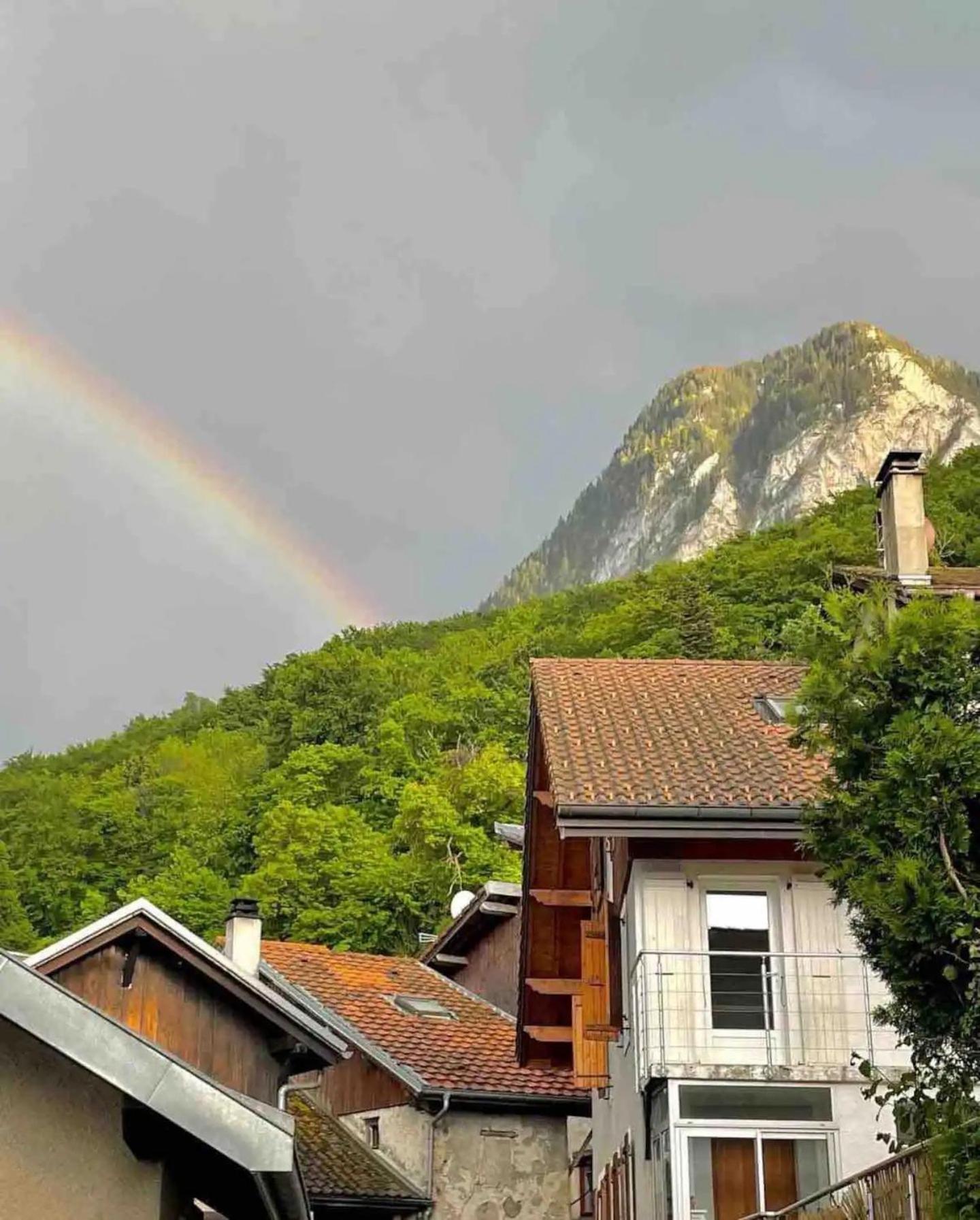 Chez Malou & Hugo Vue Lac Proche Suisse & Stations ! Saint-Gingolph Esterno foto